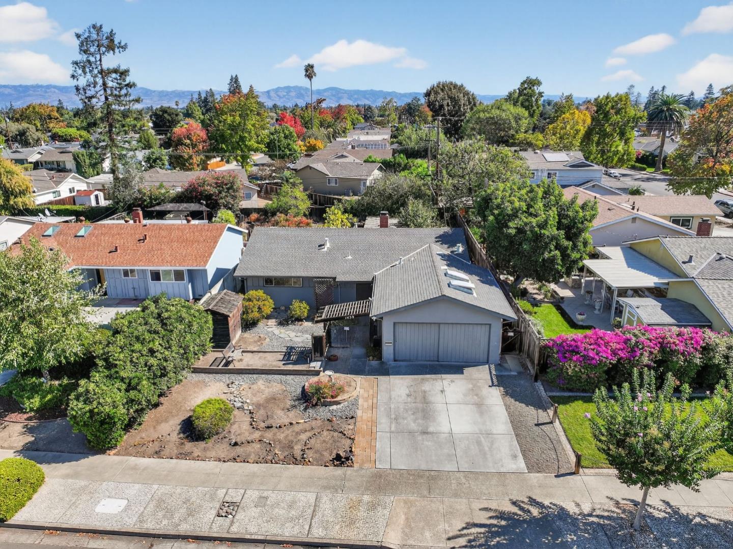 Detail Gallery Image 40 of 48 For 1438 Stockbridge Dr, San Jose,  CA 95130 - 3 Beds | 2 Baths