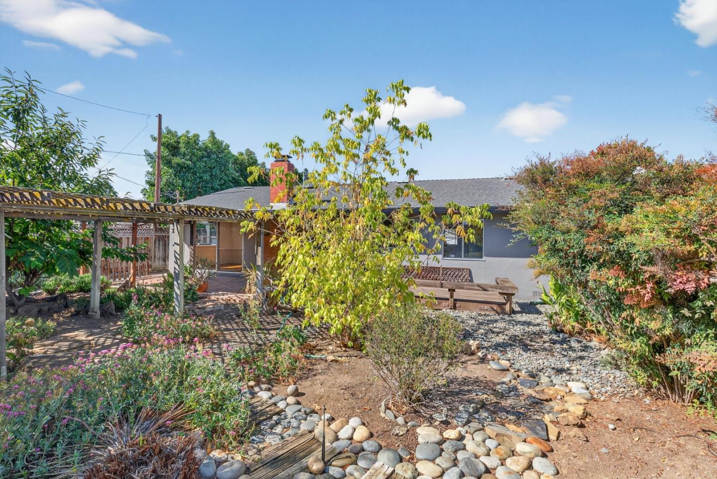 Detail Gallery Image 43 of 48 For 1438 Stockbridge Dr, San Jose,  CA 95130 - 3 Beds | 2 Baths