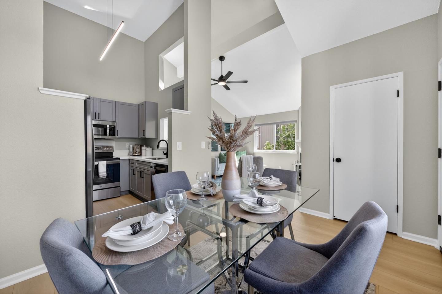 Detail Gallery Image 12 of 31 For 2867 S Bascom Ave #606,  Campbell,  CA 95008 - 1 Beds | 1 Baths