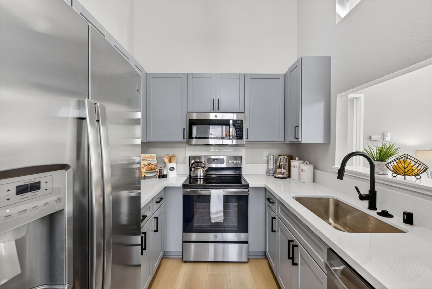 Detail Gallery Image 13 of 31 For 2867 S Bascom Ave #606,  Campbell,  CA 95008 - 1 Beds | 1 Baths