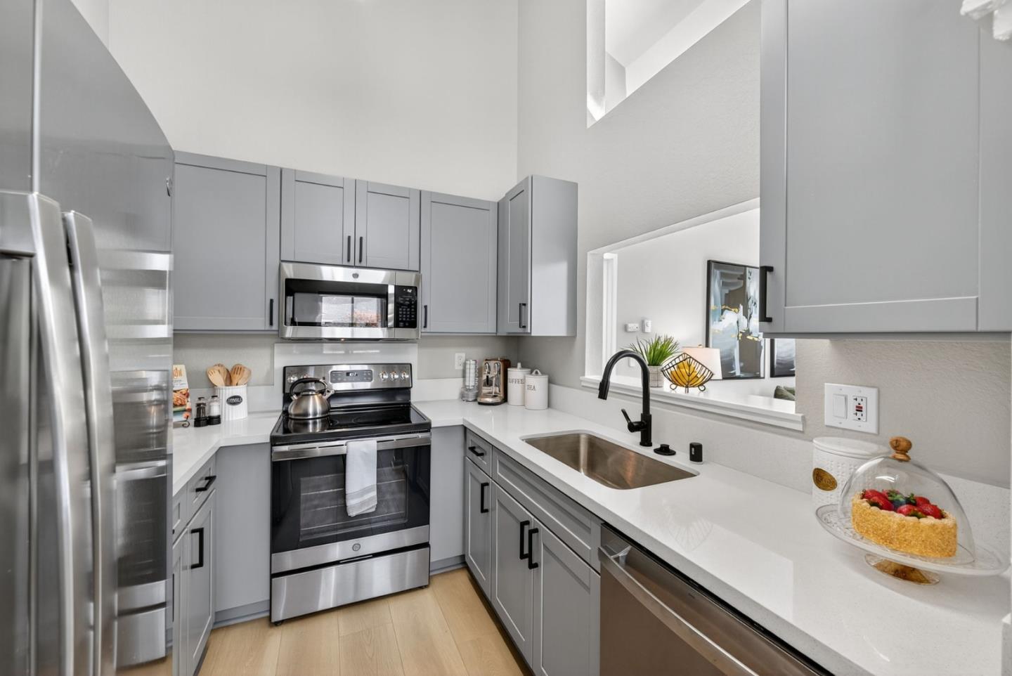 Detail Gallery Image 14 of 31 For 2867 S Bascom Ave #606,  Campbell,  CA 95008 - 1 Beds | 1 Baths