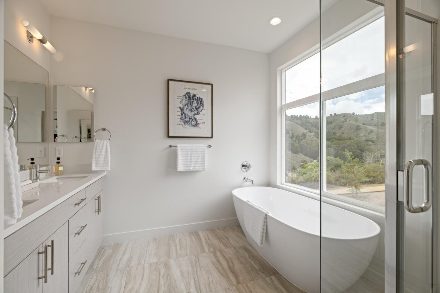 Detail Gallery Image 21 of 30 For 823 Fassler #823,  Pacifica,  CA 94044 - 4 Beds | 3 Baths