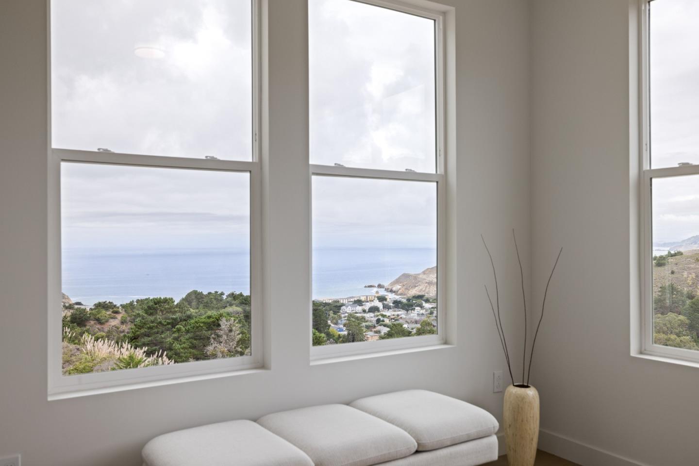 Detail Gallery Image 25 of 30 For 823 Fassler #823,  Pacifica,  CA 94044 - 4 Beds | 3 Baths