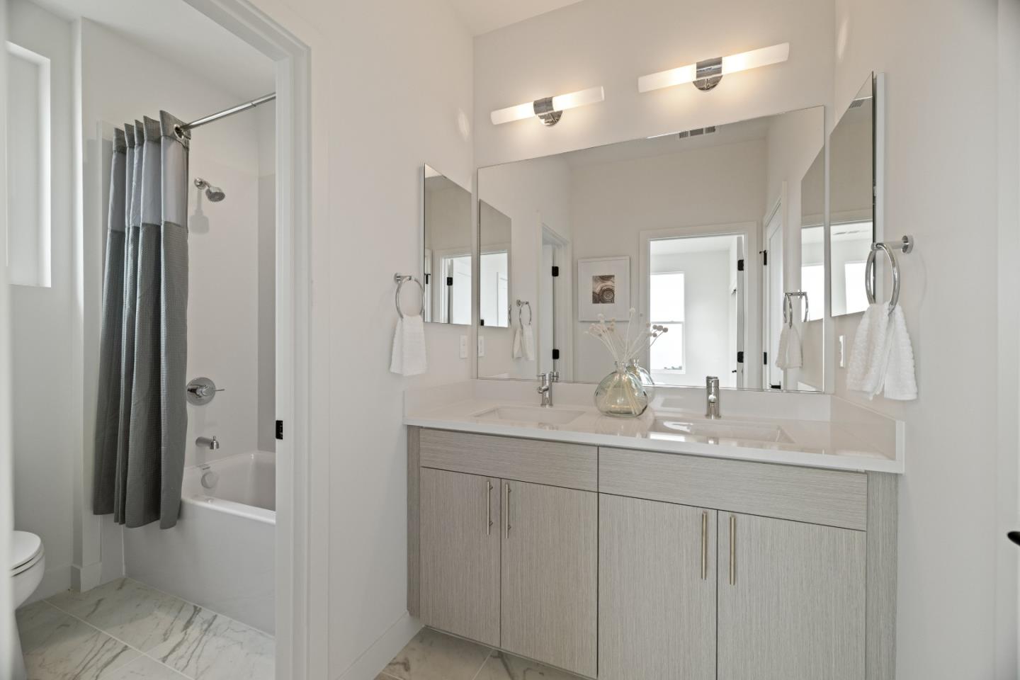 Detail Gallery Image 26 of 30 For 823 Fassler #823,  Pacifica,  CA 94044 - 4 Beds | 3 Baths