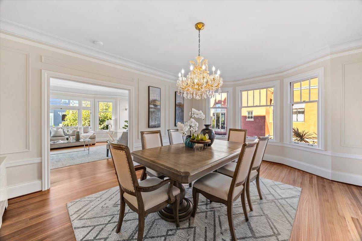 Detail Gallery Image 13 of 42 For 3736 Broderick St, San Francisco,  CA 94123 - 4 Beds | 3/1 Baths