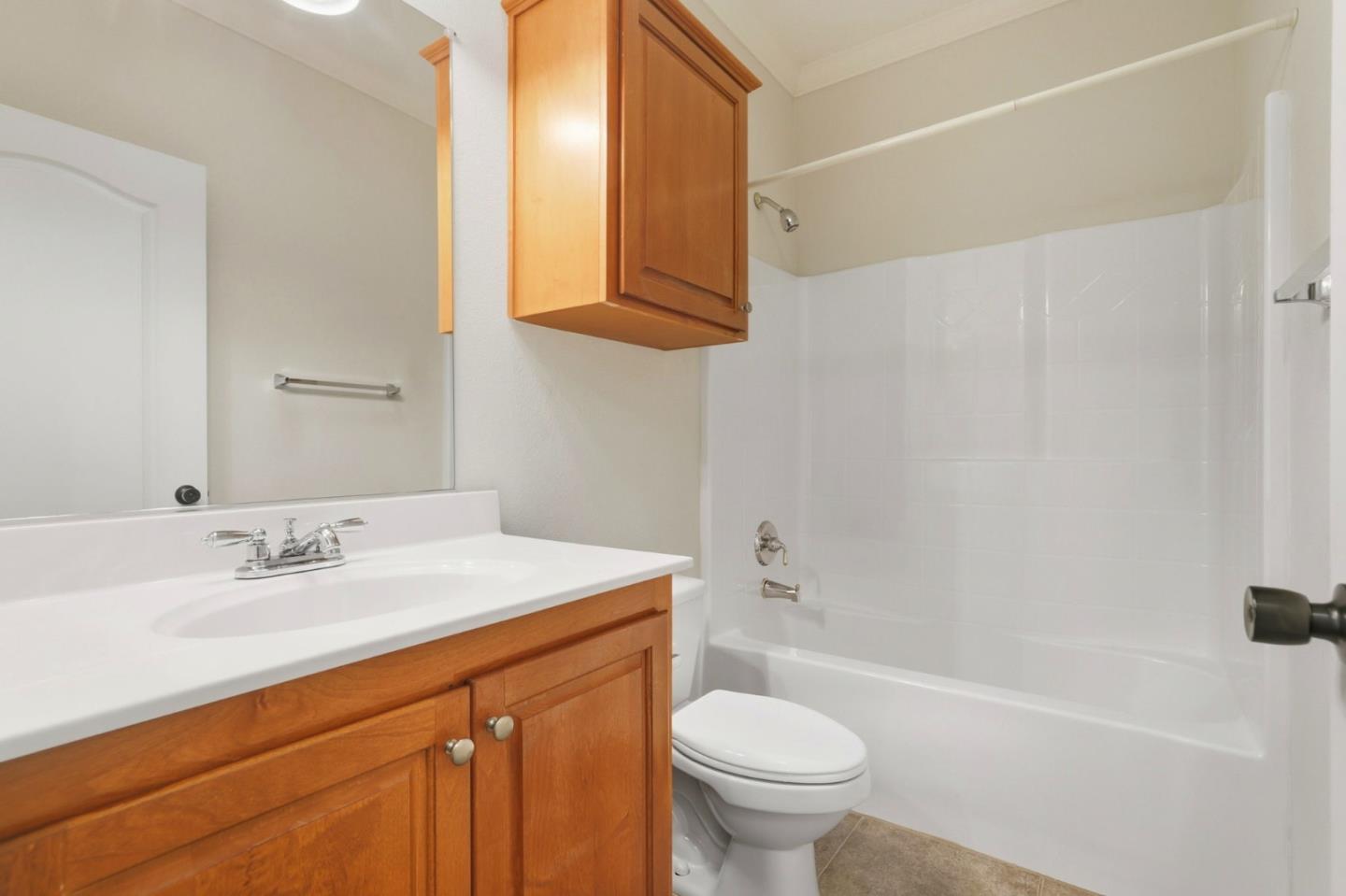 Detail Gallery Image 22 of 38 For 320 Chateau La Salle Dr #320,  San Jose,  CA 95111 - 3 Beds | 2 Baths