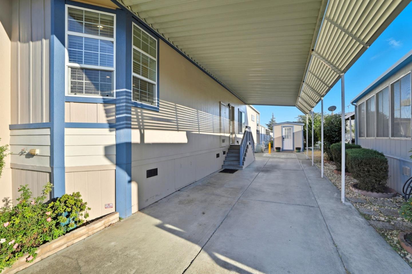 Detail Gallery Image 33 of 38 For 320 Chateau La Salle Dr #320,  San Jose,  CA 95111 - 3 Beds | 2 Baths