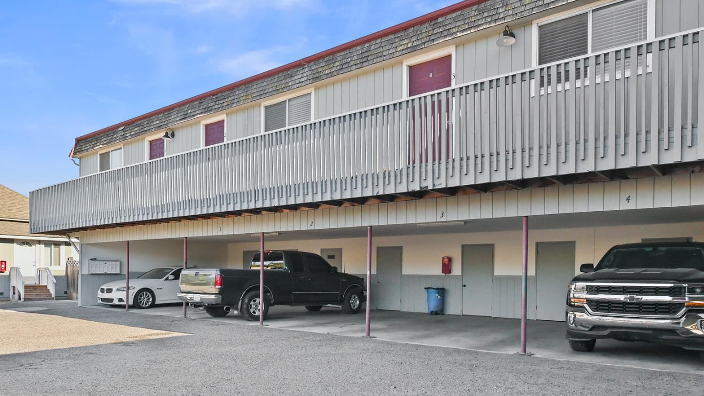 South 3rd, King City, CA, 93930