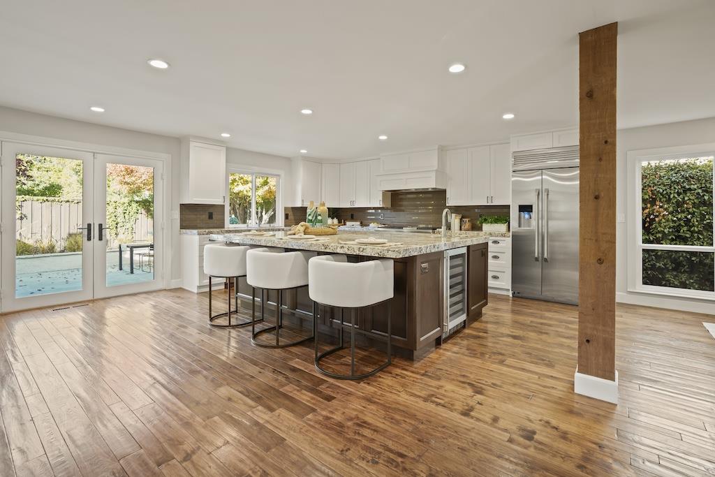 Detail Gallery Image 16 of 52 For 21073 Christensen Dr, Cupertino,  CA 95014 - 4 Beds | 2/1 Baths