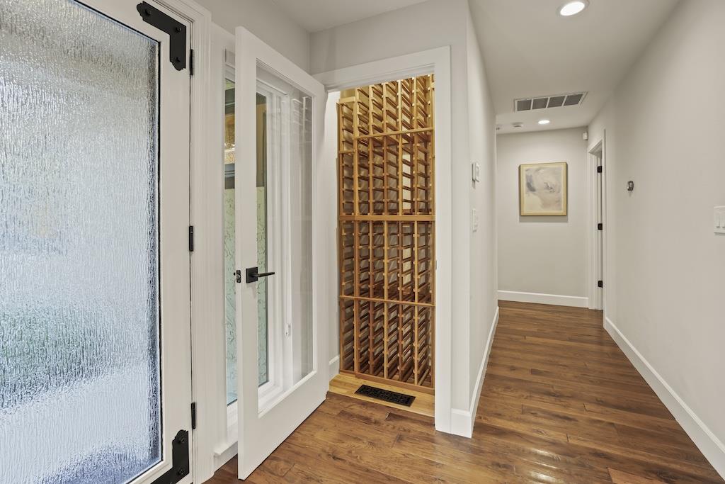 Detail Gallery Image 27 of 52 For 21073 Christensen Dr, Cupertino,  CA 95014 - 4 Beds | 2/1 Baths