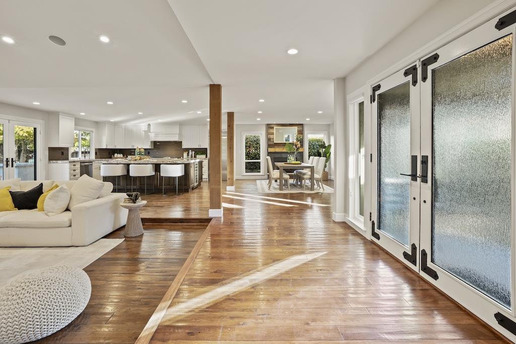 Detail Gallery Image 32 of 52 For 21073 Christensen Dr, Cupertino,  CA 95014 - 4 Beds | 2/1 Baths