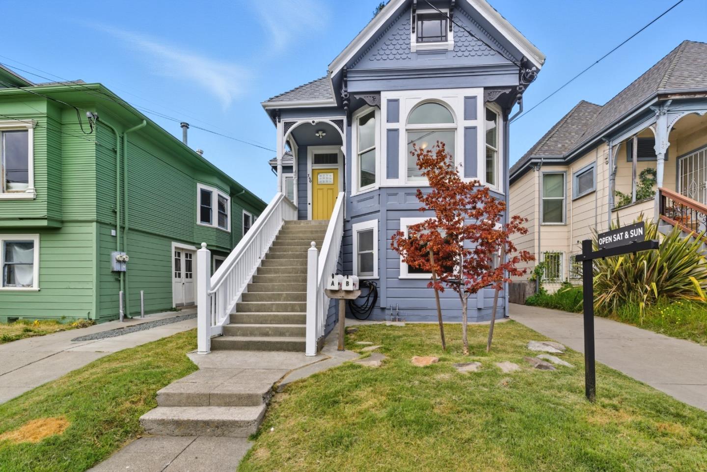 Detail Gallery Image 2 of 41 For 740 59th St, Oakland,  CA 94609 - 5 Beds | 2 Baths