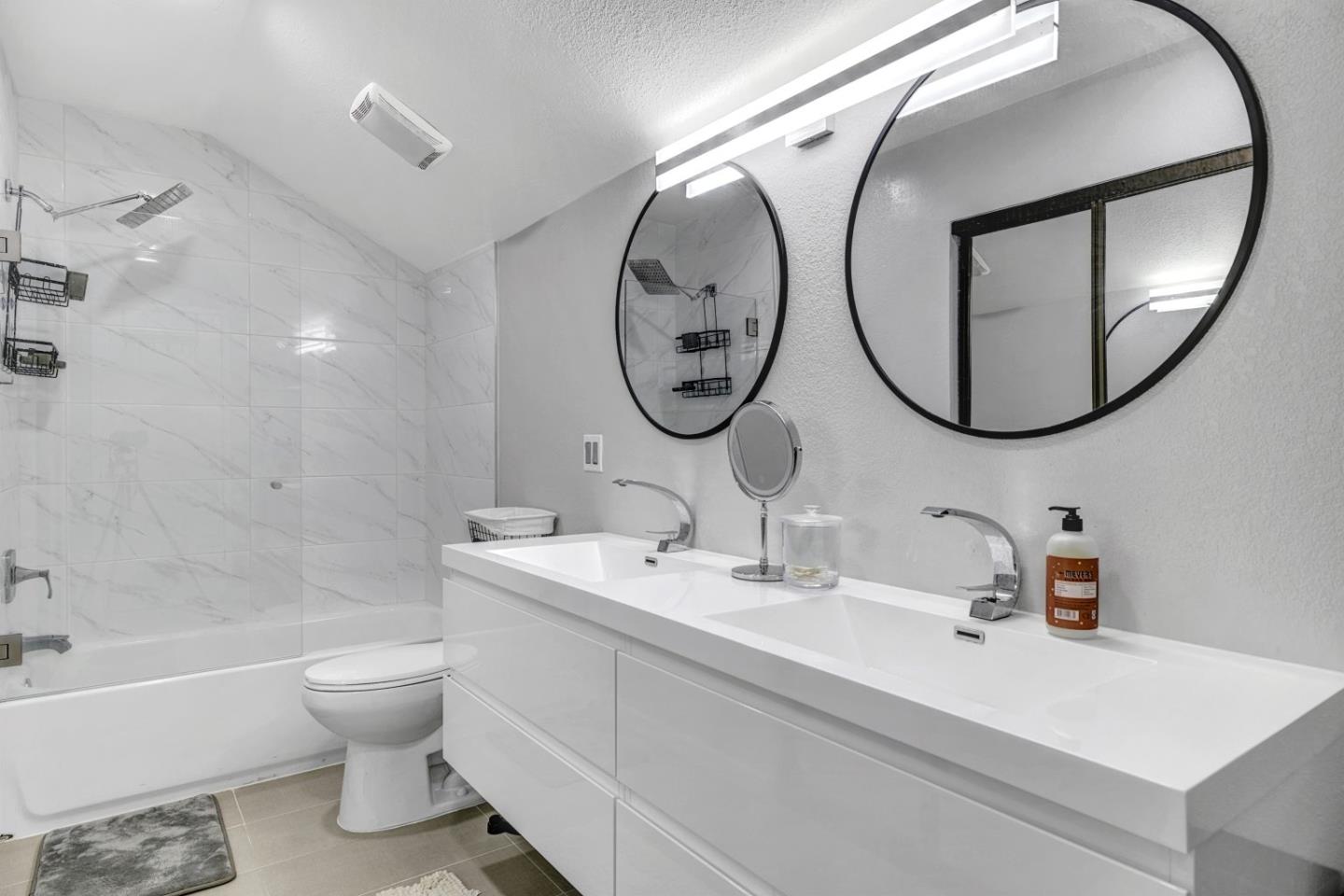 Detail Gallery Image 31 of 42 For 610 Skyway Dr, San Jose,  CA 95111 - 3 Beds | 3 Baths