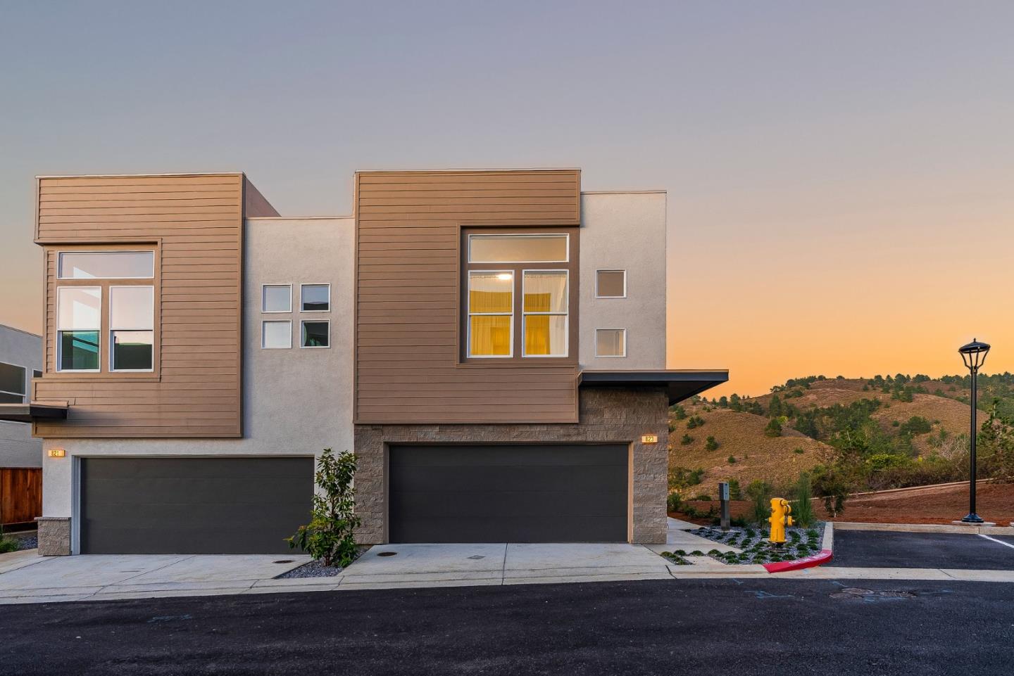 Detail Gallery Image 35 of 38 For 807 Fassler Ave, Pacifica,  CA 94044 - 3 Beds | 2/1 Baths