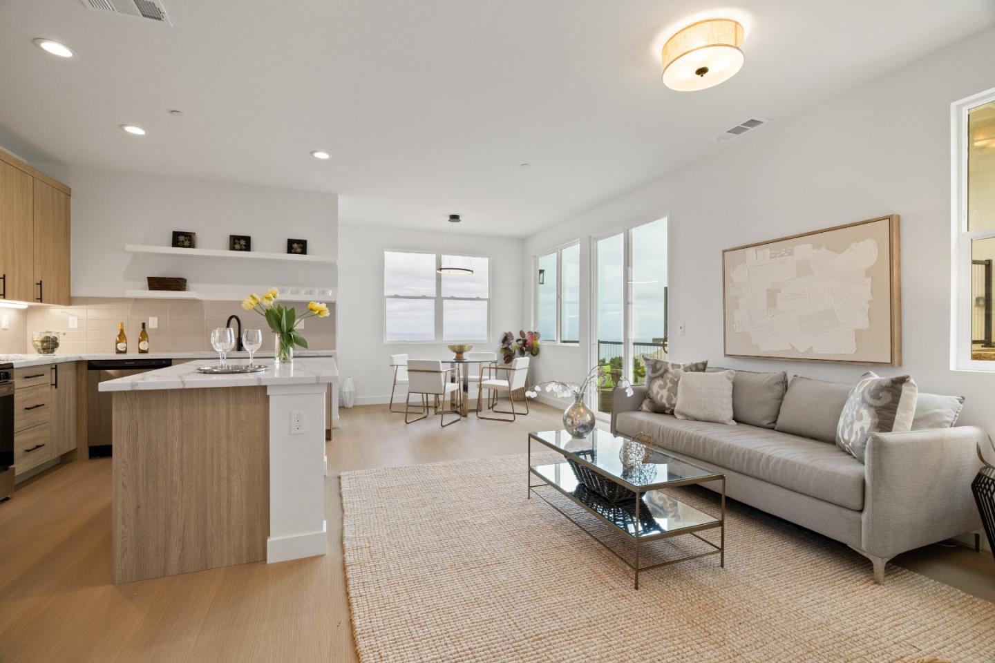 Detail Gallery Image 7 of 28 For 807 Fassler Ave, Pacifica,  CA 94044 - 3 Beds | 2/1 Baths