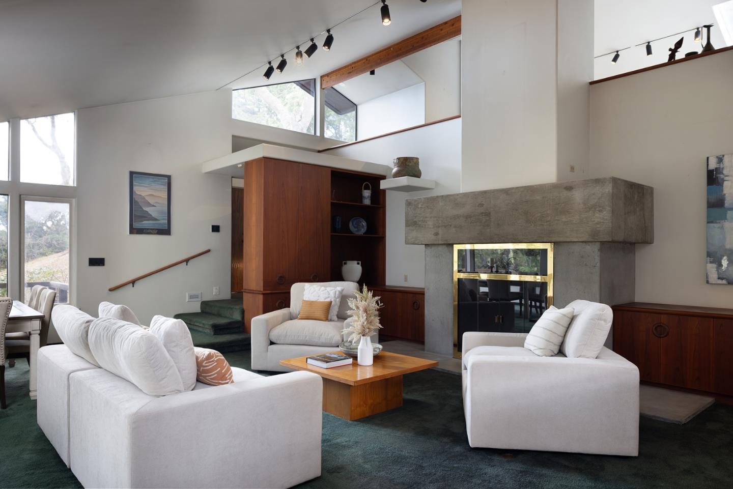 Detail Gallery Image 29 of 41 For 571 Viejo Rd, Carmel,  CA 93923 - 4 Beds | 5/1 Baths