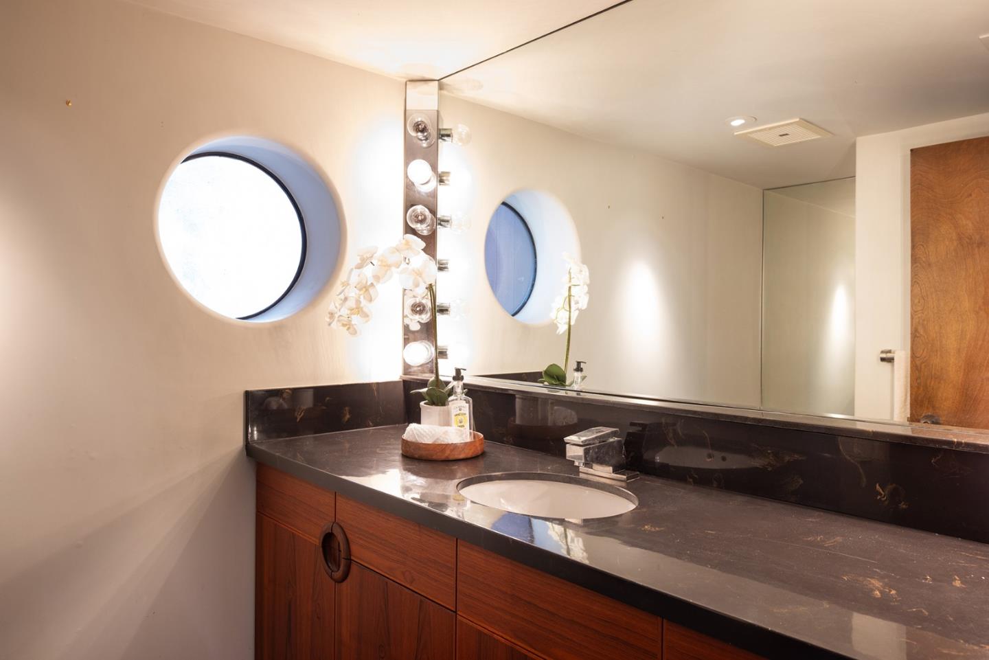 Detail Gallery Image 34 of 41 For 571 Viejo Rd, Carmel,  CA 93923 - 4 Beds | 5/1 Baths