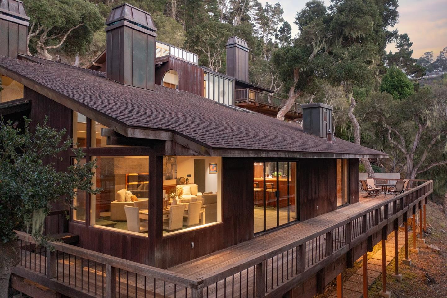 Detail Gallery Image 35 of 41 For 571 Viejo Rd, Carmel,  CA 93923 - 4 Beds | 5/1 Baths