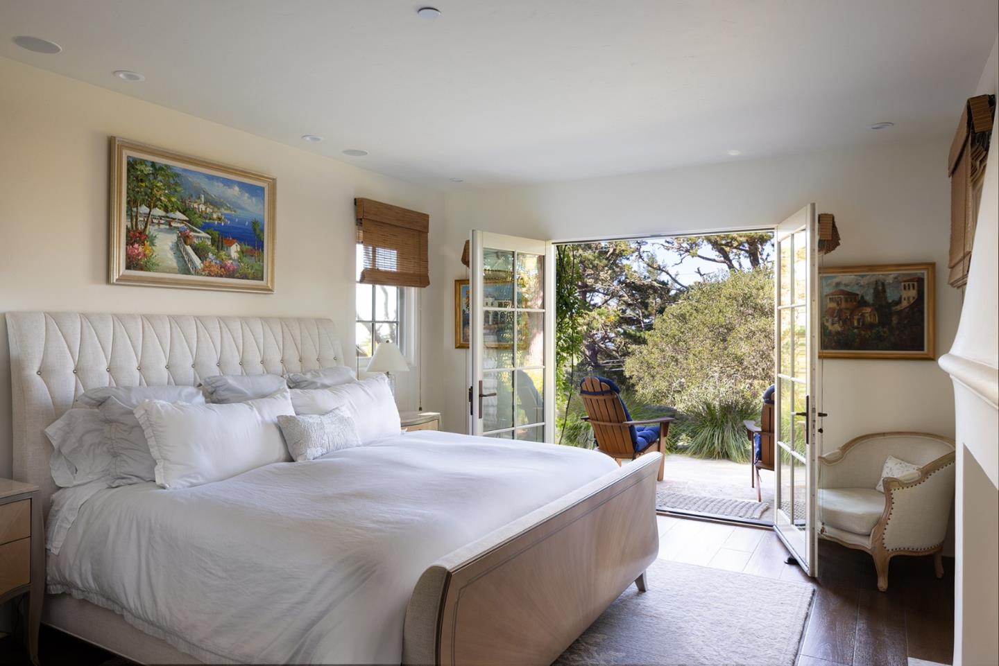 Detail Gallery Image 15 of 33 For 24429 Portola Ave, Carmel,  CA 93923 - 4 Beds | 3/1 Baths