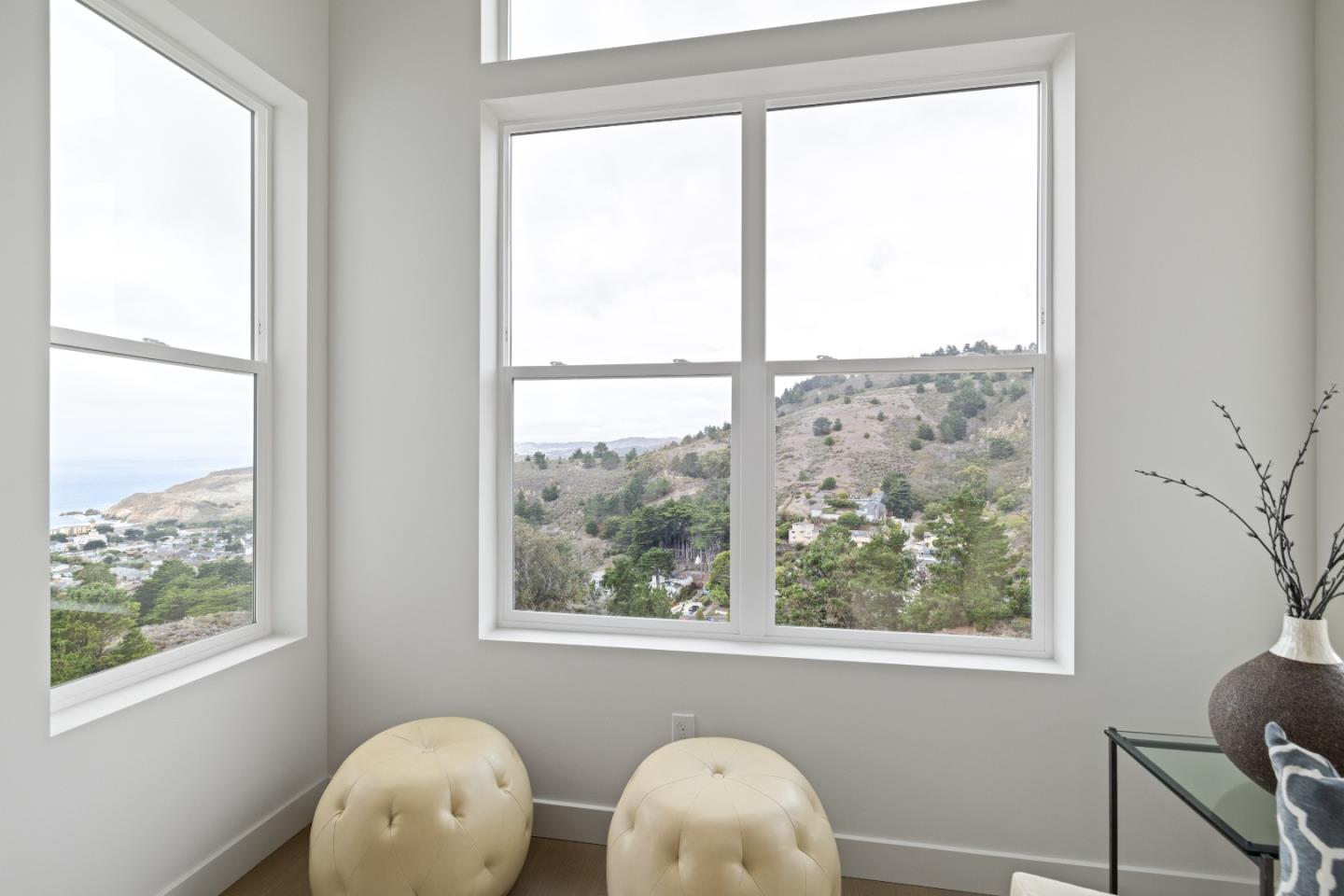 Detail Gallery Image 19 of 25 For 817 Fassler Ave, Pacifica,  CA 94044 - 3 Beds | 2/1 Baths
