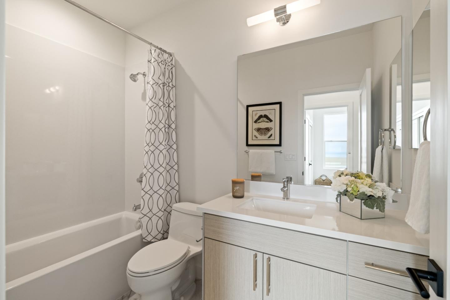 Detail Gallery Image 22 of 25 For 817 Fassler Ave, Pacifica,  CA 94044 - 3 Beds | 2/1 Baths