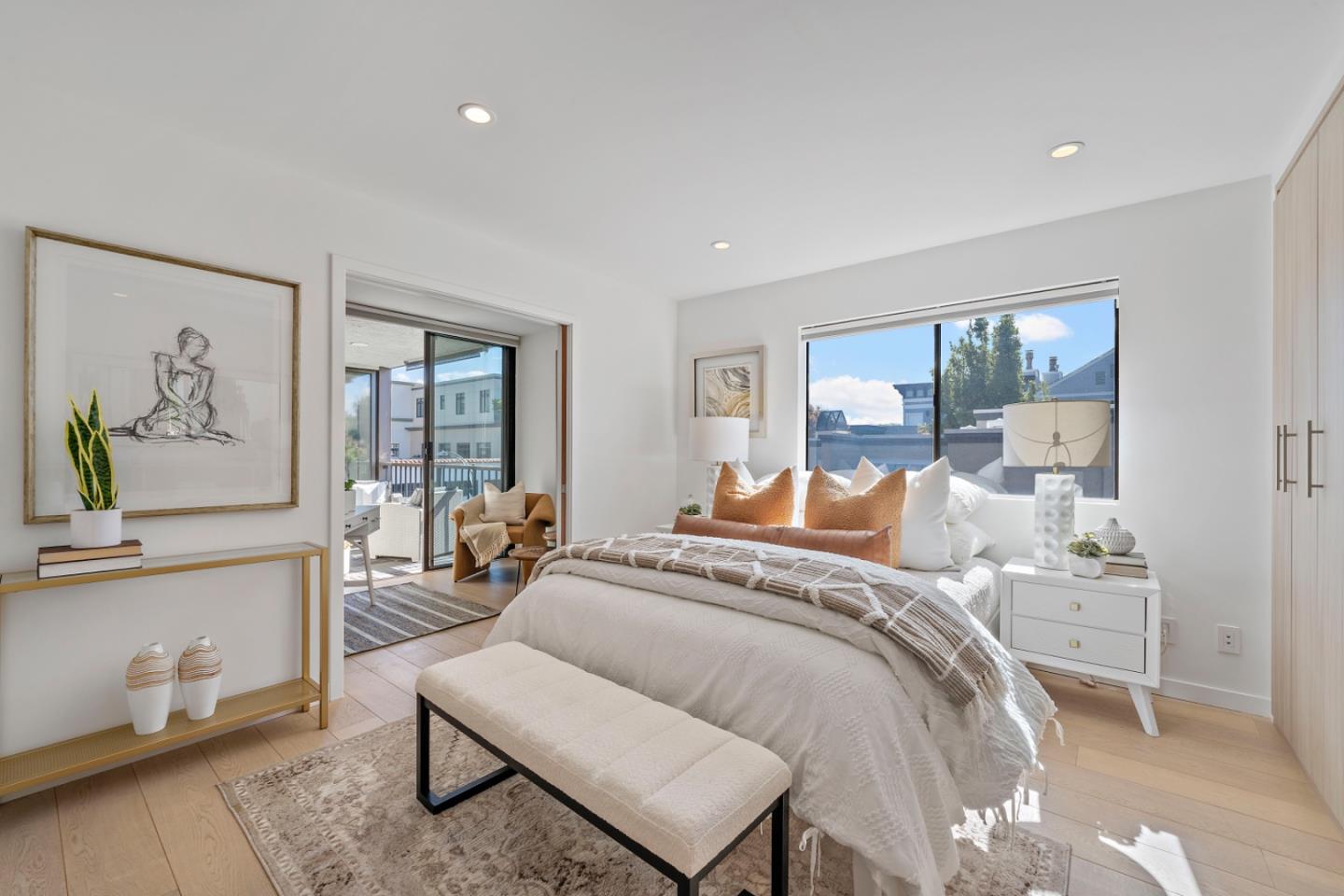 Detail Gallery Image 17 of 27 For 770 Bryant St, Palo Alto,  CA 94301 - 2 Beds | 2 Baths