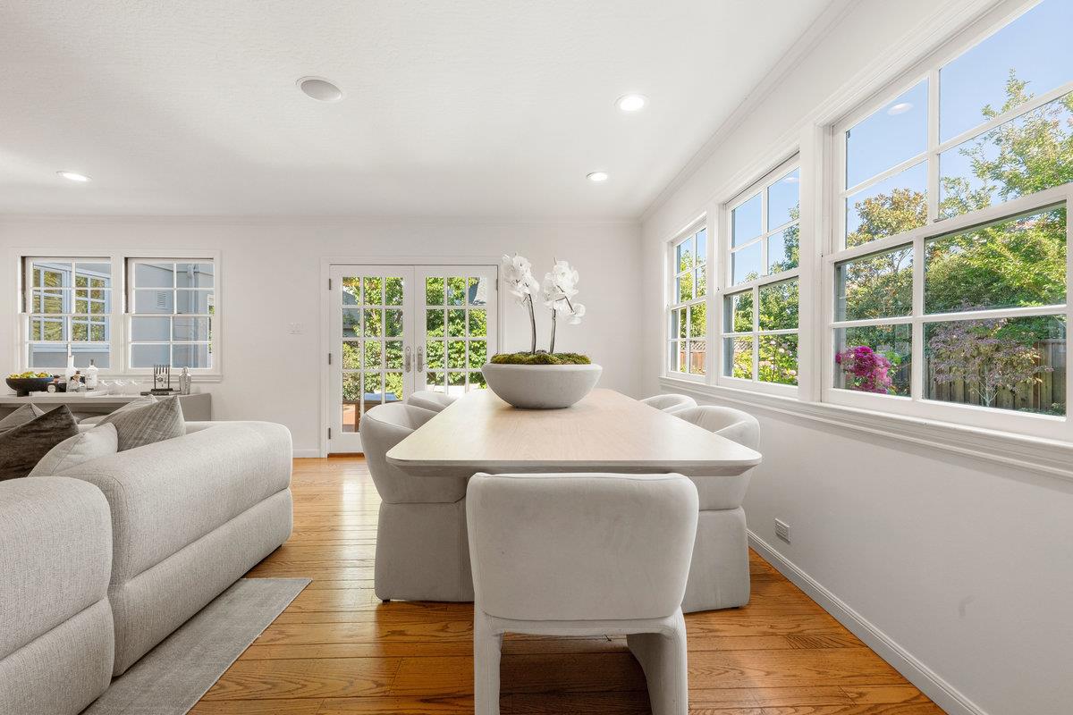 Detail Gallery Image 6 of 29 For 39 El Cerrito Ave, San Mateo,  CA 94402 - 3 Beds | 2/1 Baths