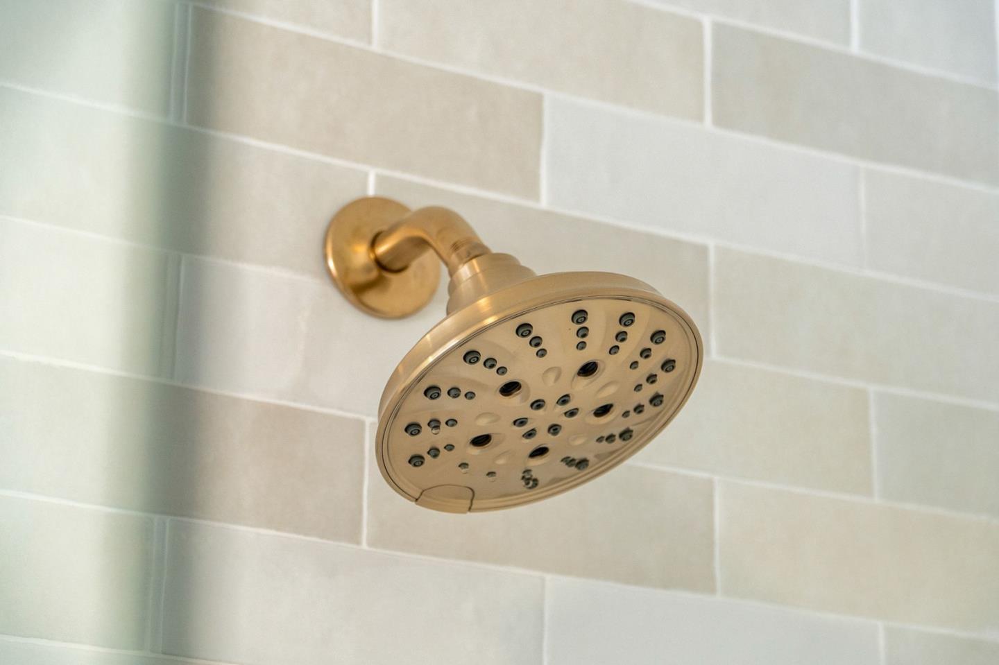 Detail Gallery Image 20 of 42 For 26 Council Crest Dr, Corte Madera,  CA 94925 - 3 Beds | 2 Baths