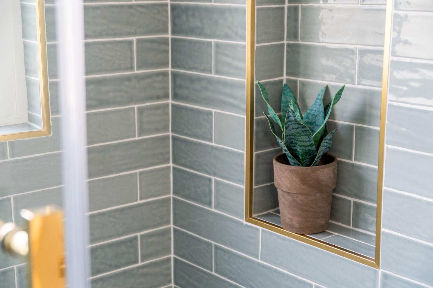 Detail Gallery Image 24 of 42 For 26 Council Crest Dr, Corte Madera,  CA 94925 - 3 Beds | 2 Baths