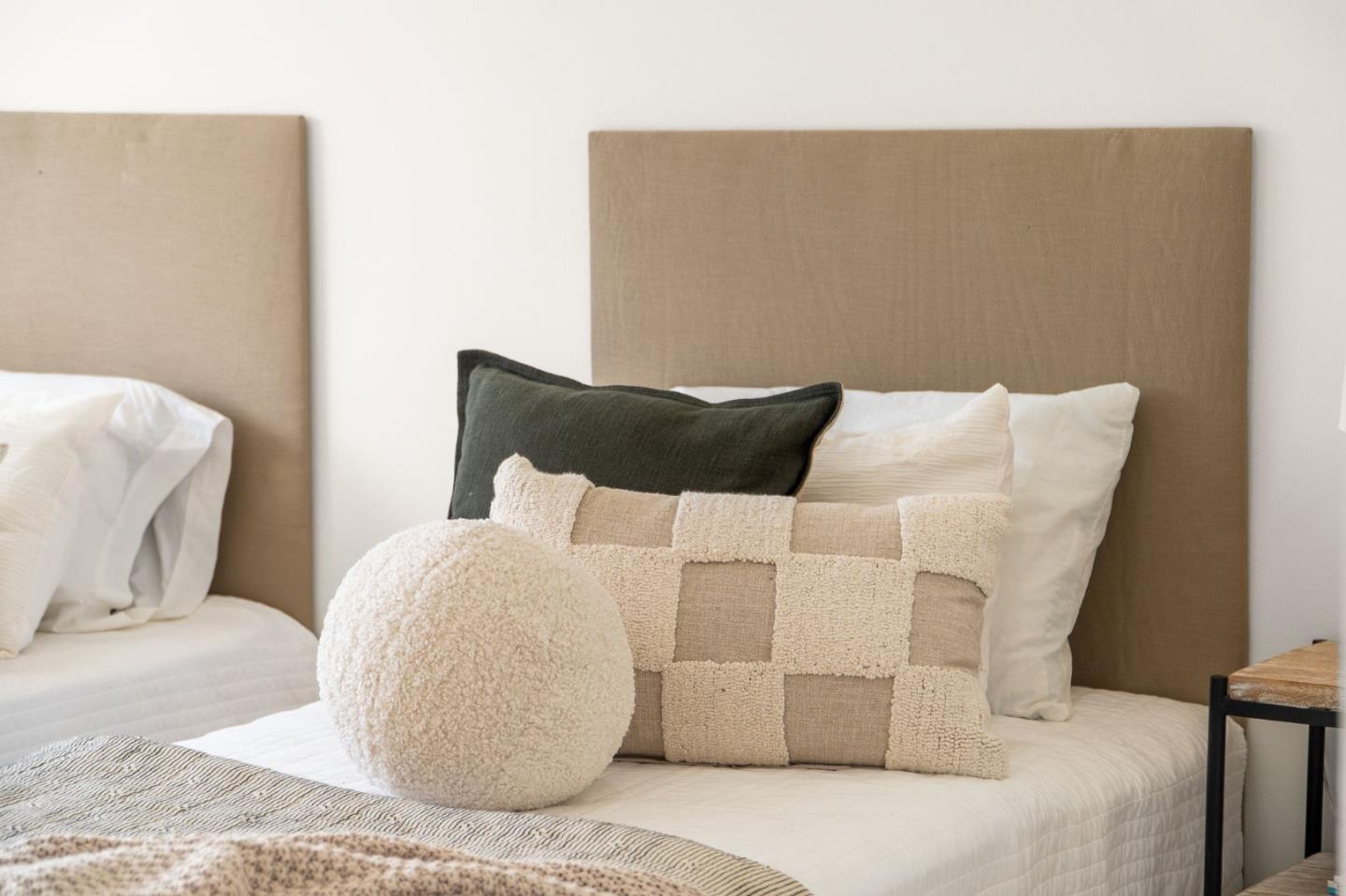 Detail Gallery Image 26 of 42 For 26 Council Crest Dr, Corte Madera,  CA 94925 - 3 Beds | 2 Baths