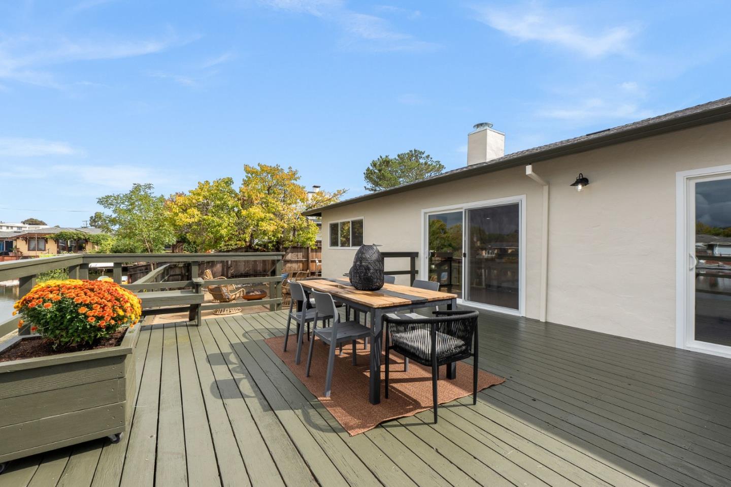 Detail Gallery Image 30 of 42 For 26 Council Crest Dr, Corte Madera,  CA 94925 - 3 Beds | 2 Baths