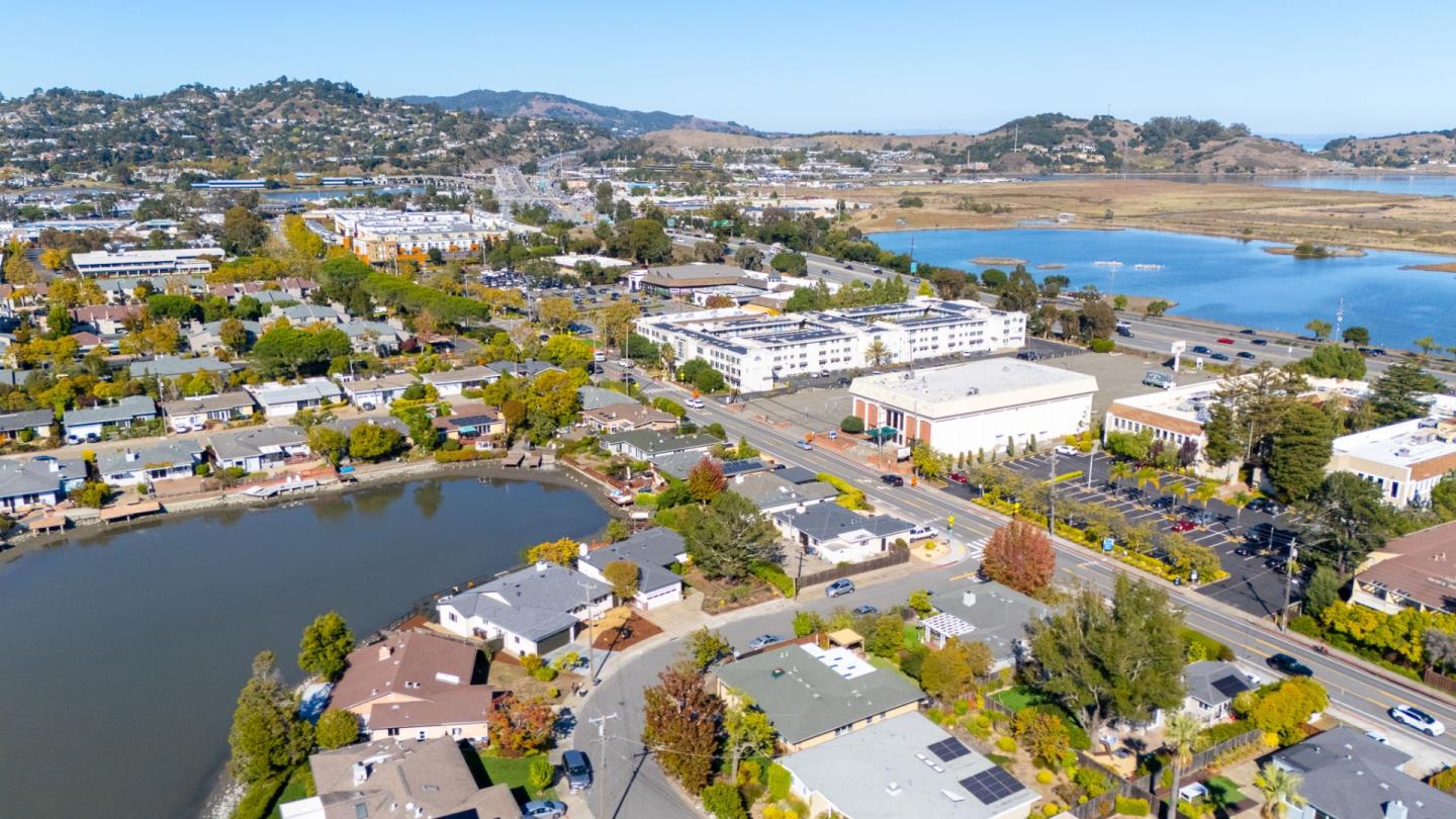 Detail Gallery Image 41 of 42 For 26 Council Crest Dr, Corte Madera,  CA 94925 - 3 Beds | 2 Baths