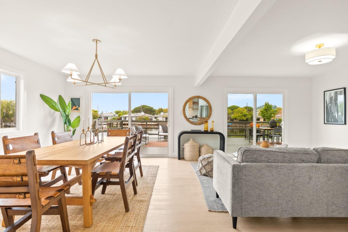 Detail Gallery Image 9 of 42 For 26 Council Crest Dr, Corte Madera,  CA 94925 - 3 Beds | 2 Baths