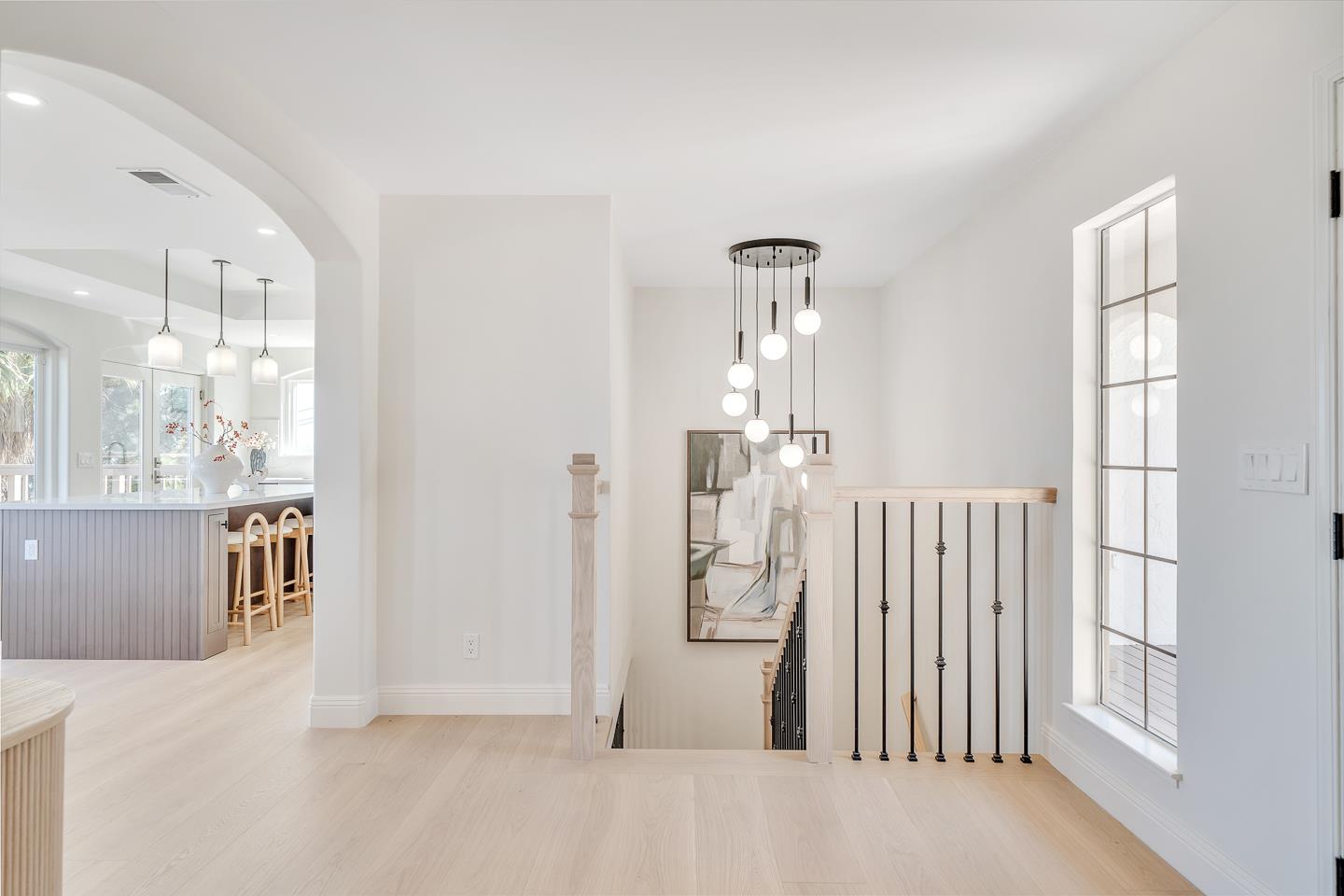 Detail Gallery Image 17 of 40 For 7 Chestnut St, San Carlos,  CA 94070 - 4 Beds | 3/1 Baths