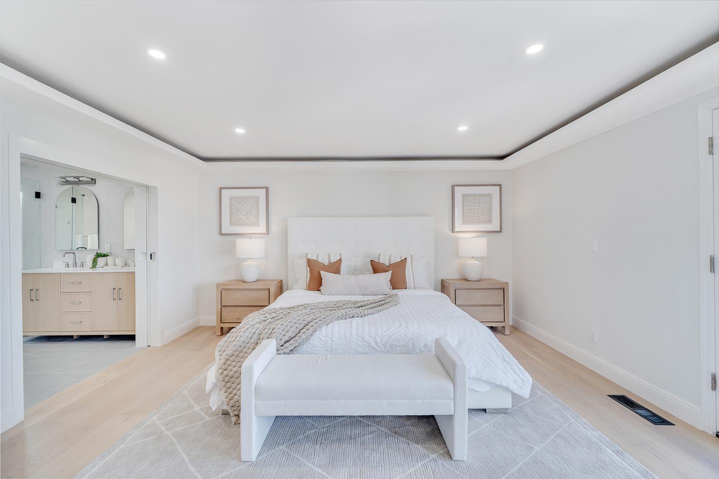 Detail Gallery Image 19 of 40 For 7 Chestnut St, San Carlos,  CA 94070 - 4 Beds | 3/1 Baths