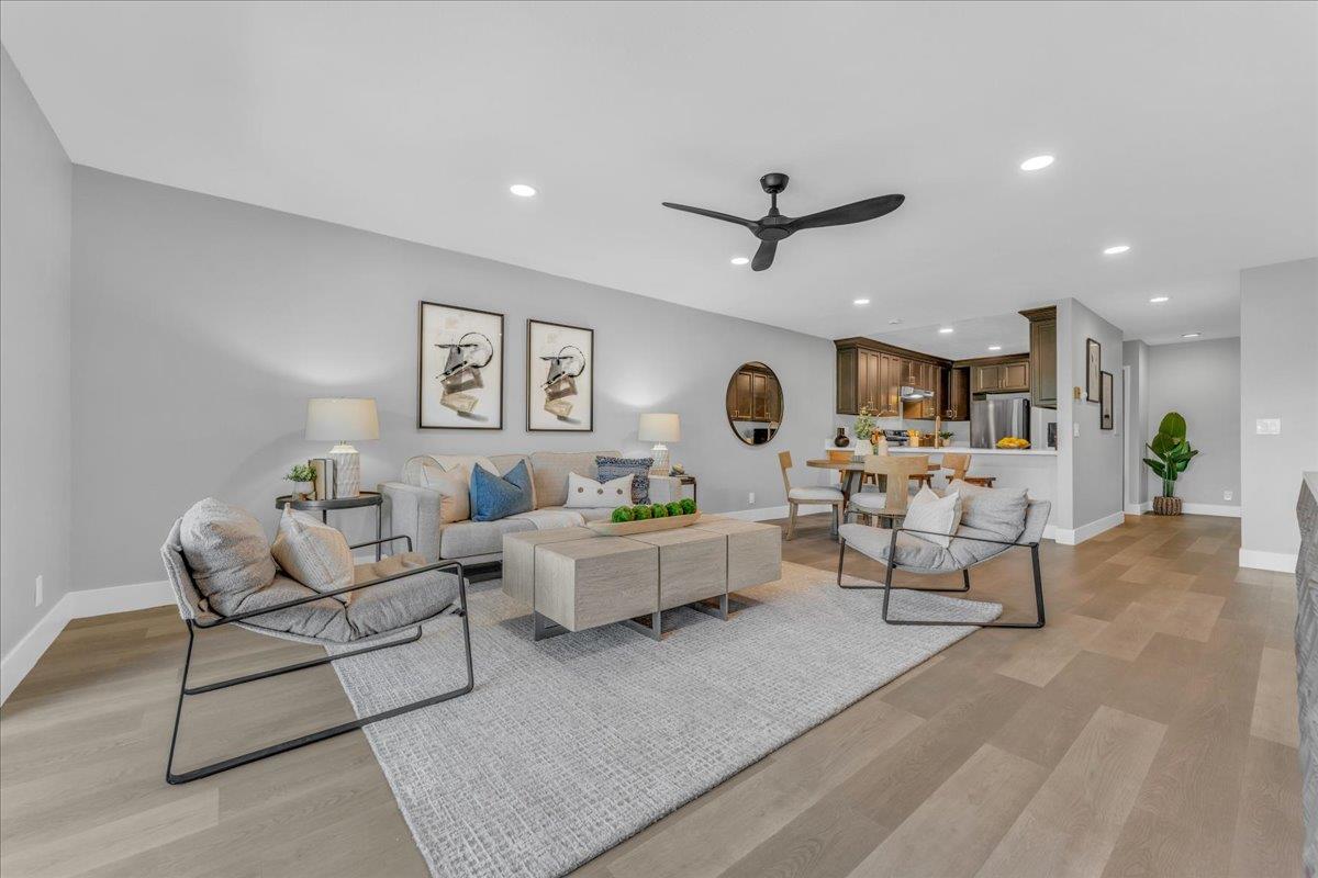 Detail Gallery Image 14 of 28 For 1685 Bayridge Way #204,  San Mateo,  CA 94402 - 2 Beds | 2 Baths