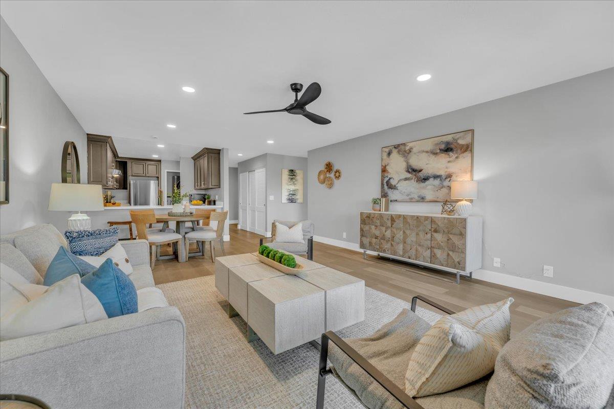 Detail Gallery Image 15 of 28 For 1685 Bayridge Way #204,  San Mateo,  CA 94402 - 2 Beds | 2 Baths