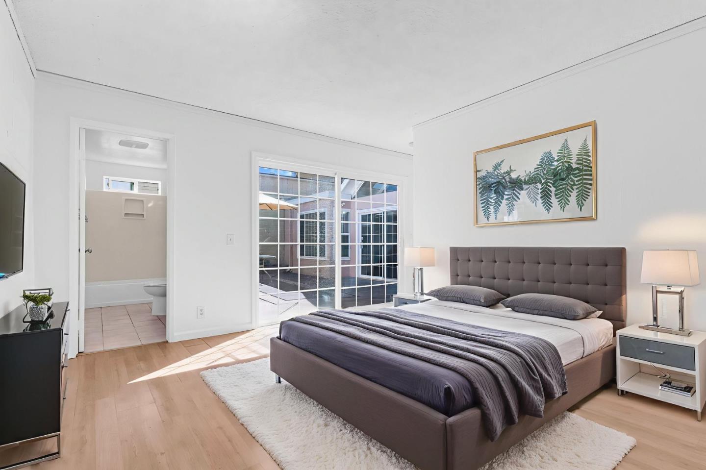 Detail Gallery Image 13 of 20 For 33162 Lake Pyramid St, Fremont,  CA 94555 - 5 Beds | 3 Baths