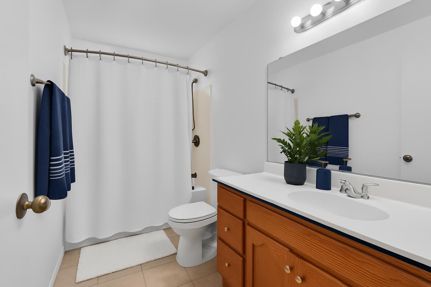 Detail Gallery Image 14 of 20 For 33162 Lake Pyramid St, Fremont,  CA 94555 - 5 Beds | 3 Baths