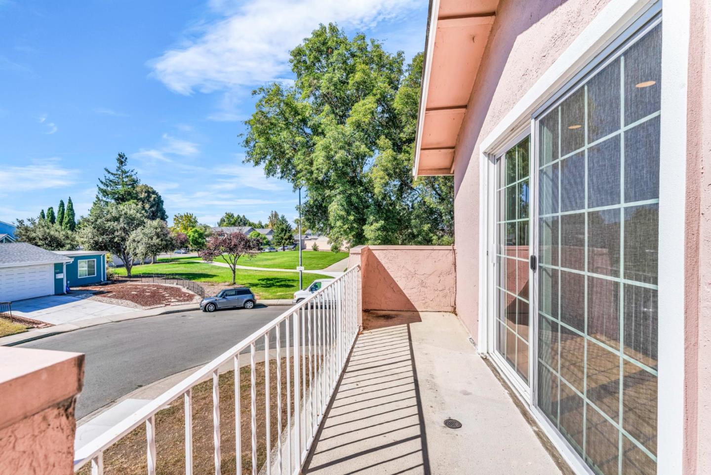 Detail Gallery Image 16 of 20 For 33162 Lake Pyramid St, Fremont,  CA 94555 - 5 Beds | 3 Baths