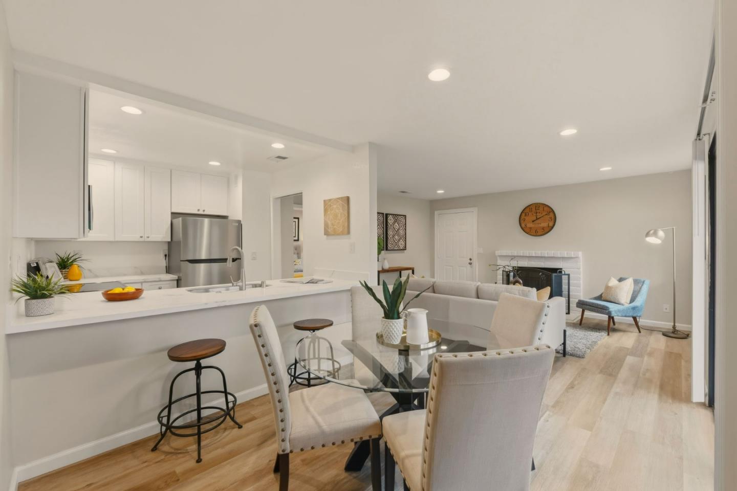 Photo #11: ML82024708 Listing: Photo #11