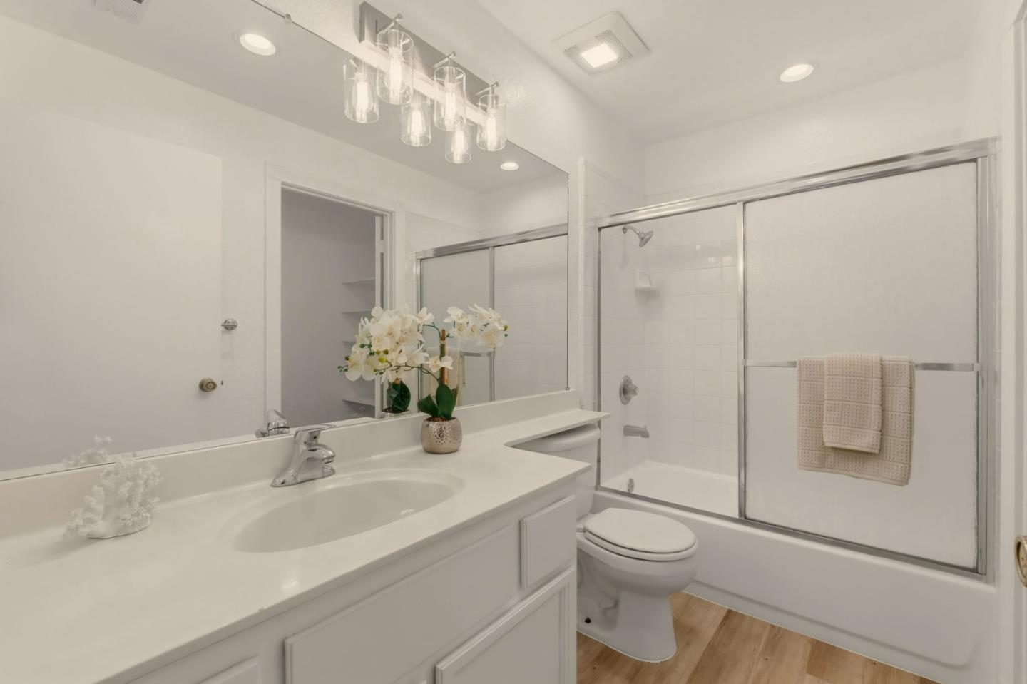 Photo #22: ML82024708 Listing: Photo #22