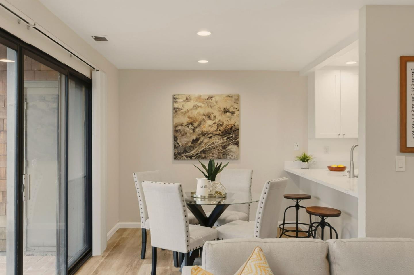 Photo #8: ML82024708 Listing: Photo #8