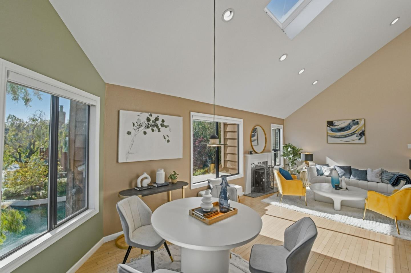 Detail Gallery Image 12 of 71 For 953 Shoreline Dr, San Mateo,  CA 94404 - 2 Beds | 2 Baths