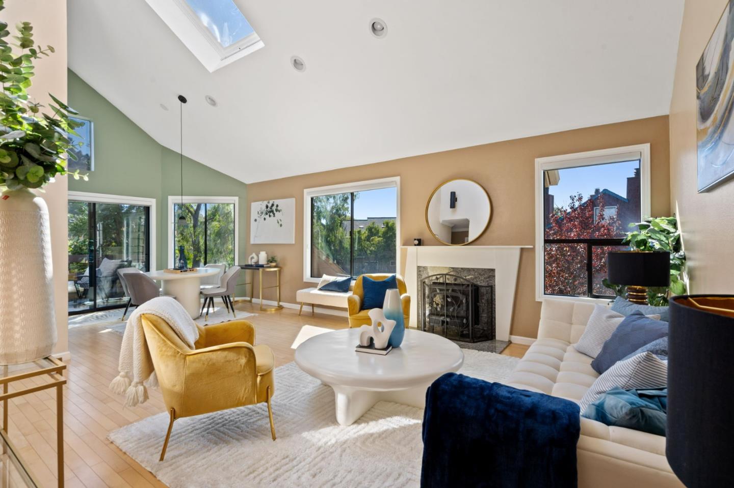 Detail Gallery Image 16 of 71 For 953 Shoreline Dr, San Mateo,  CA 94404 - 2 Beds | 2 Baths