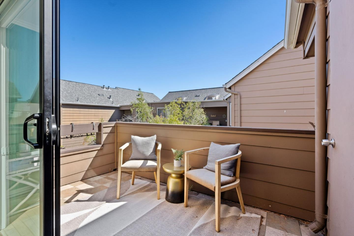 Detail Gallery Image 36 of 71 For 953 Shoreline Dr, San Mateo,  CA 94404 - 2 Beds | 2 Baths