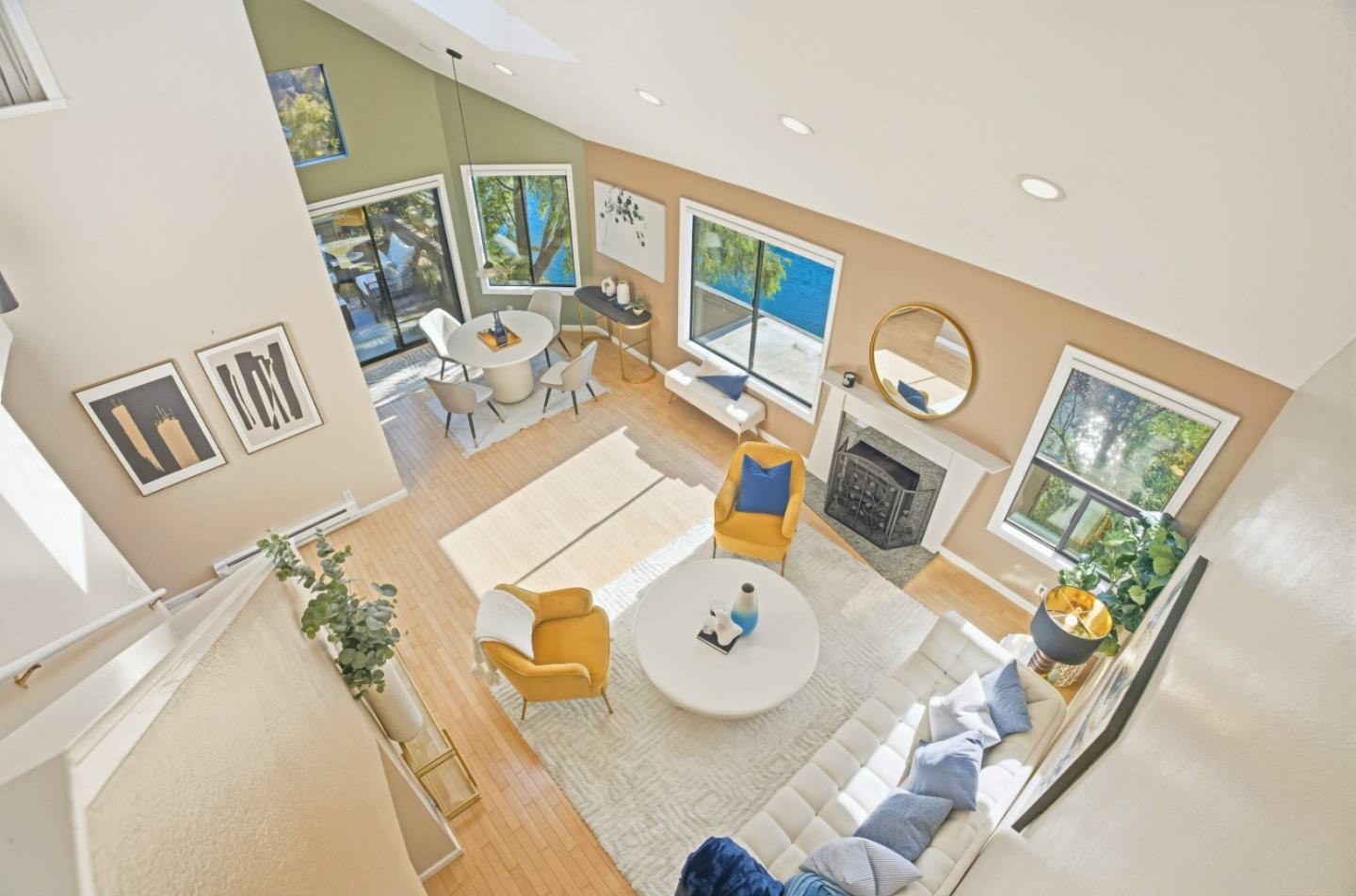 Detail Gallery Image 5 of 71 For 953 Shoreline Dr, San Mateo,  CA 94404 - 2 Beds | 2 Baths