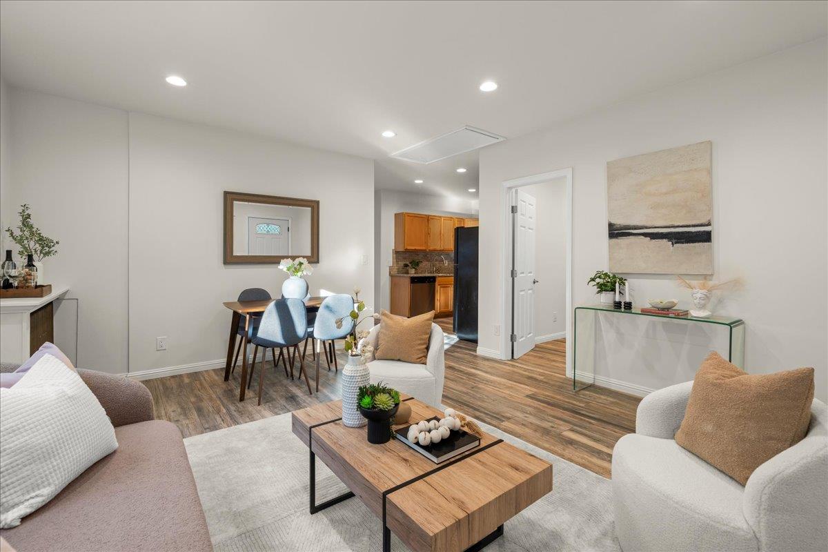 Detail Gallery Image 39 of 65 For 12272 Windsor Ct, Los Altos Hills,  CA 94022 - 5 Beds | 3 Baths