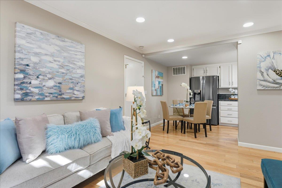 Detail Gallery Image 14 of 26 For 498 Verano Ct, San Jose,  CA 95111 - 3 Beds | 2/1 Baths