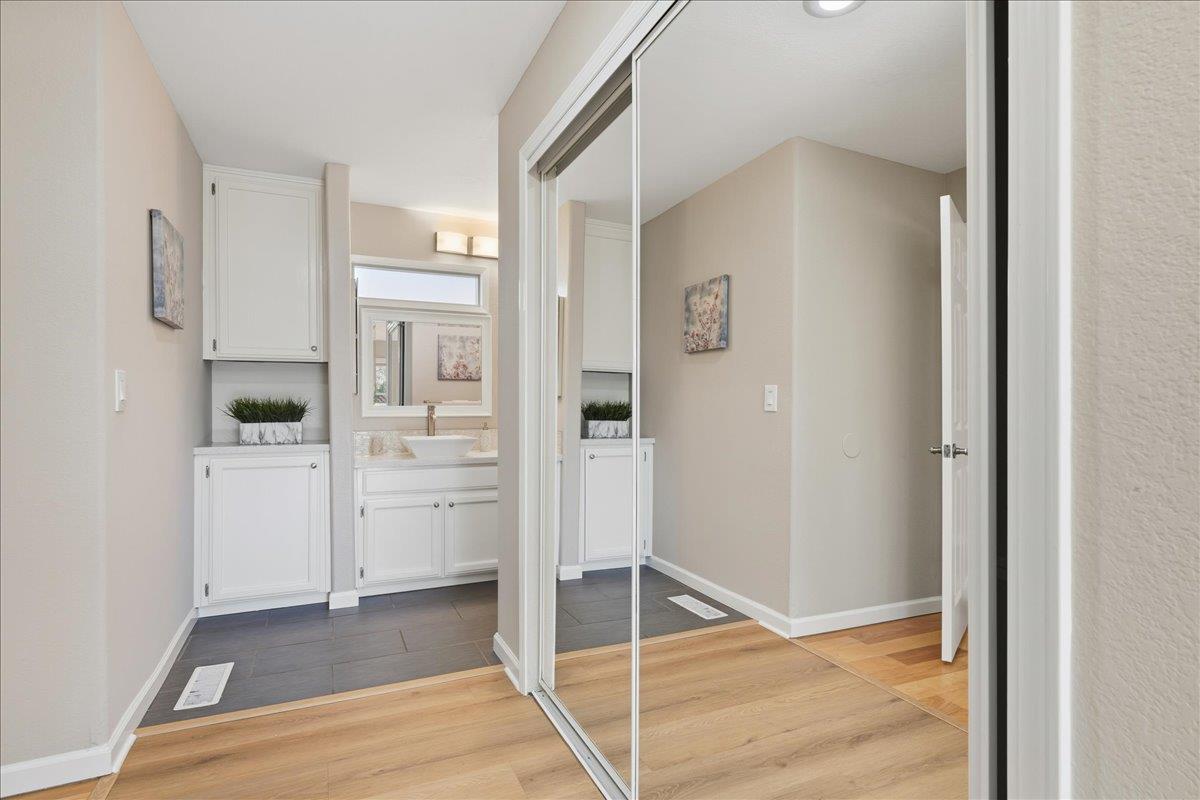 Detail Gallery Image 15 of 26 For 498 Verano Ct, San Jose,  CA 95111 - 3 Beds | 2/1 Baths